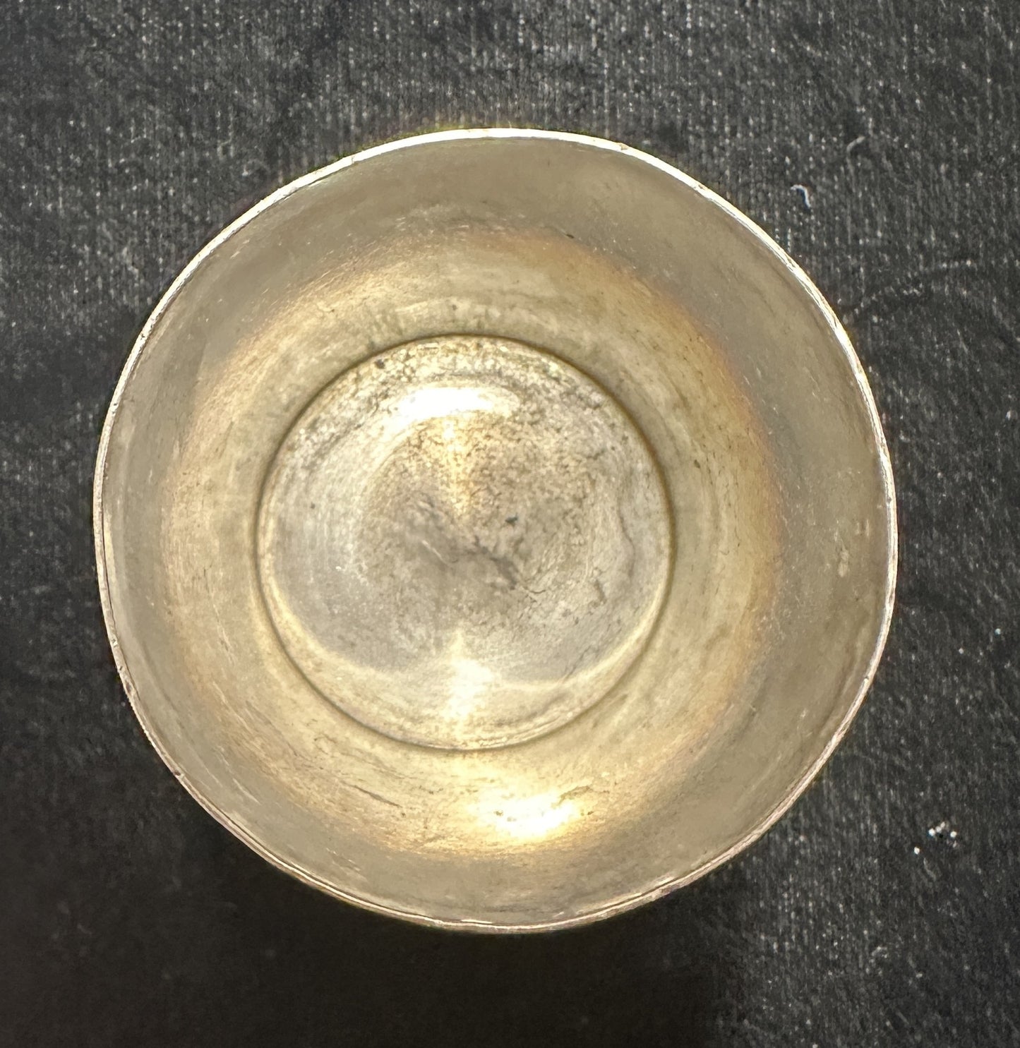 251009-5 Antique Russian Silver Beeker With Niello Inlaid Design