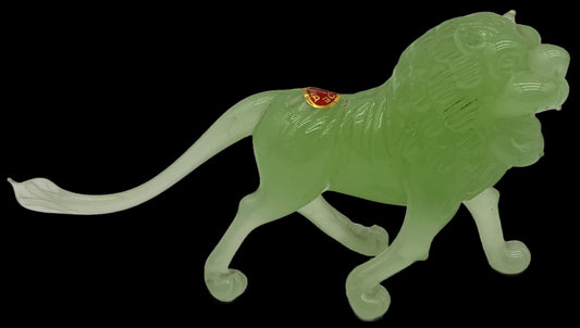 251210-29 Chinese Carved Jade Lion Figurine On Rosewood Stand