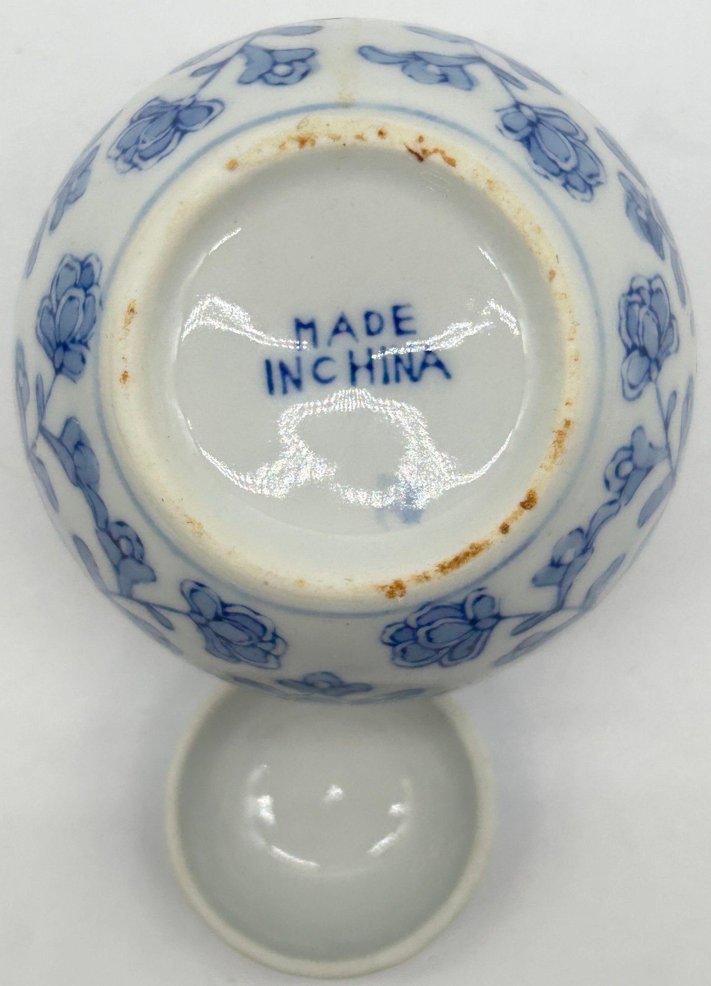 251210-35B Blue & White Ginger Jar & Lid