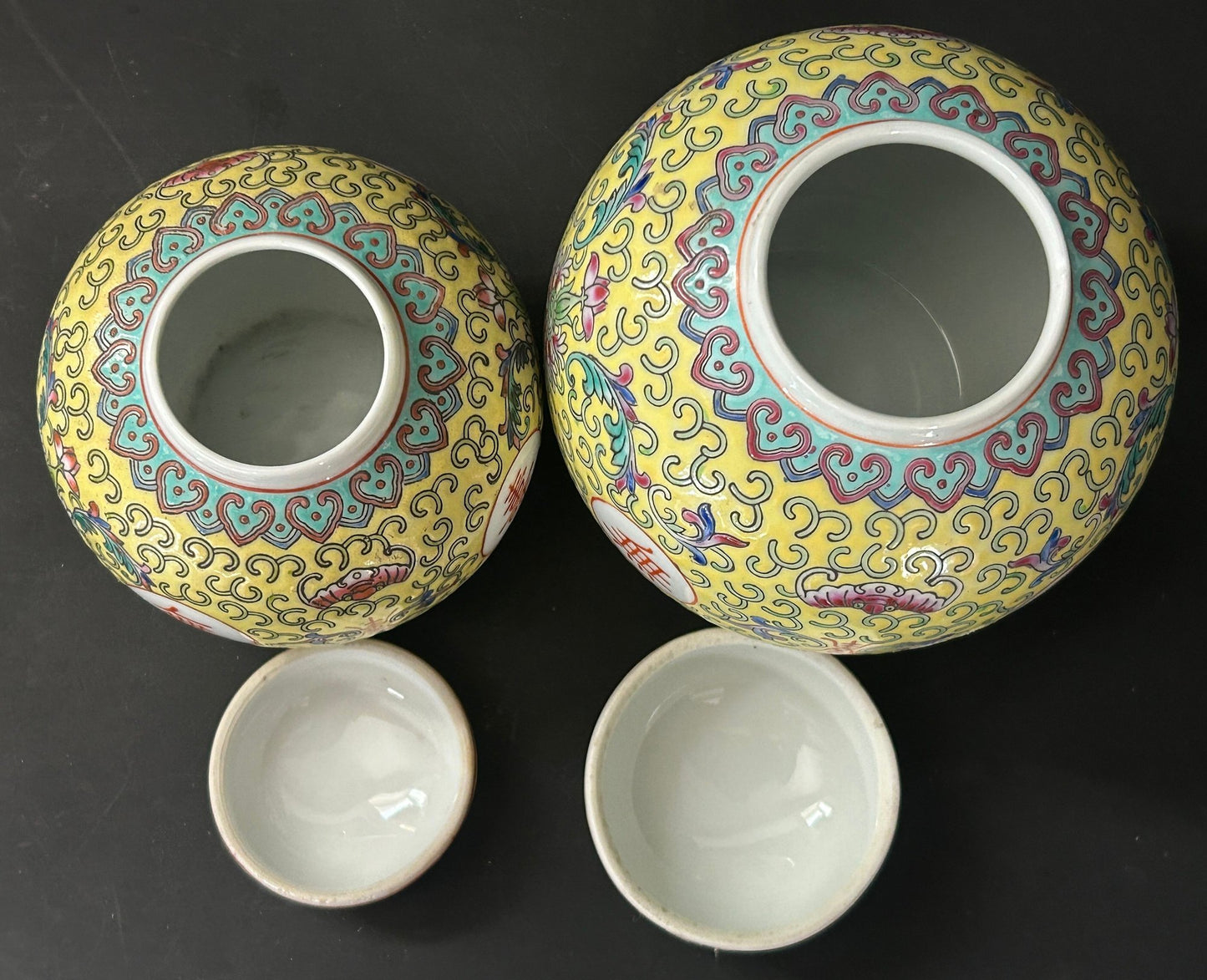 260107-1 Pair Chinese Famille Jaune Lidded Ginger Jars