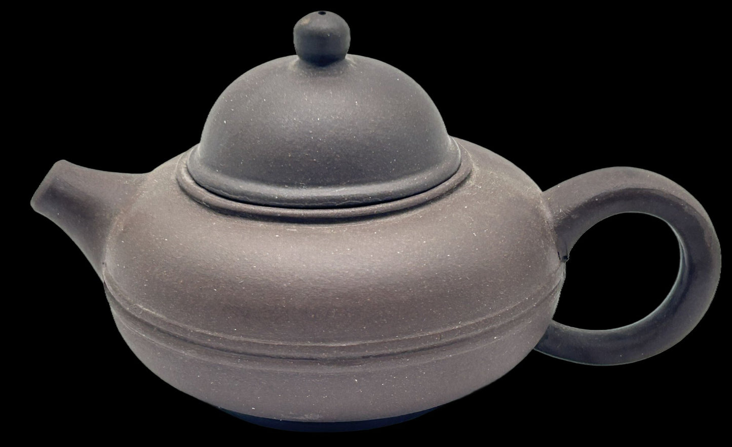 260107-2C Chinese Yixing Zisha Clay Teapot