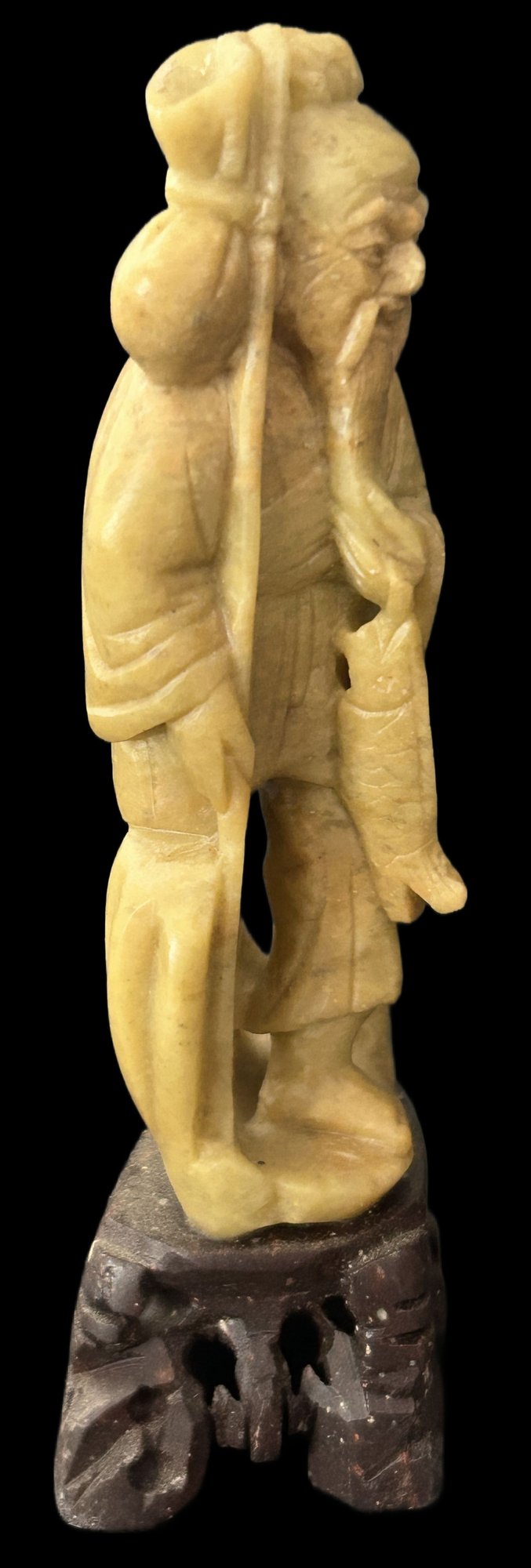 260107-3A Chinese Soapstone Fisherman 5"H Figurine