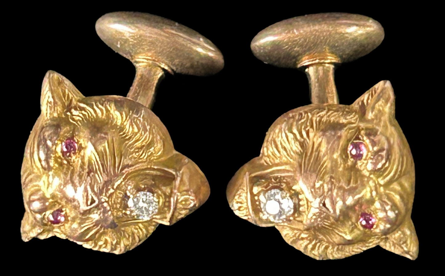 260715-1 14K YG Lion Cufflinks, Diamond & Ruby