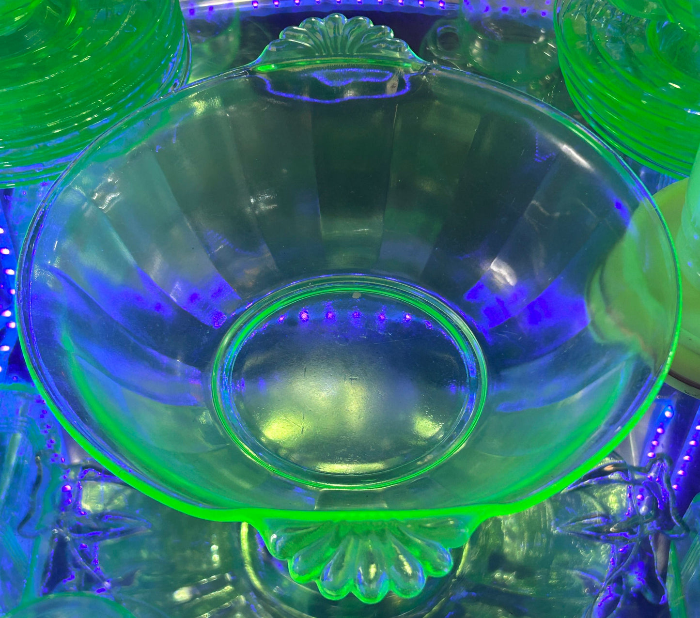 251101-10 Uranium Glass Art Deco Serving Bowl