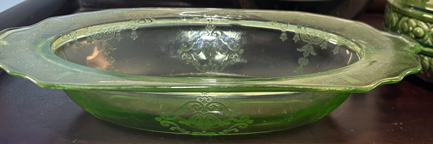 251101-1 Anchor Hocking Green Princess Uranium Glass Veg Bowl