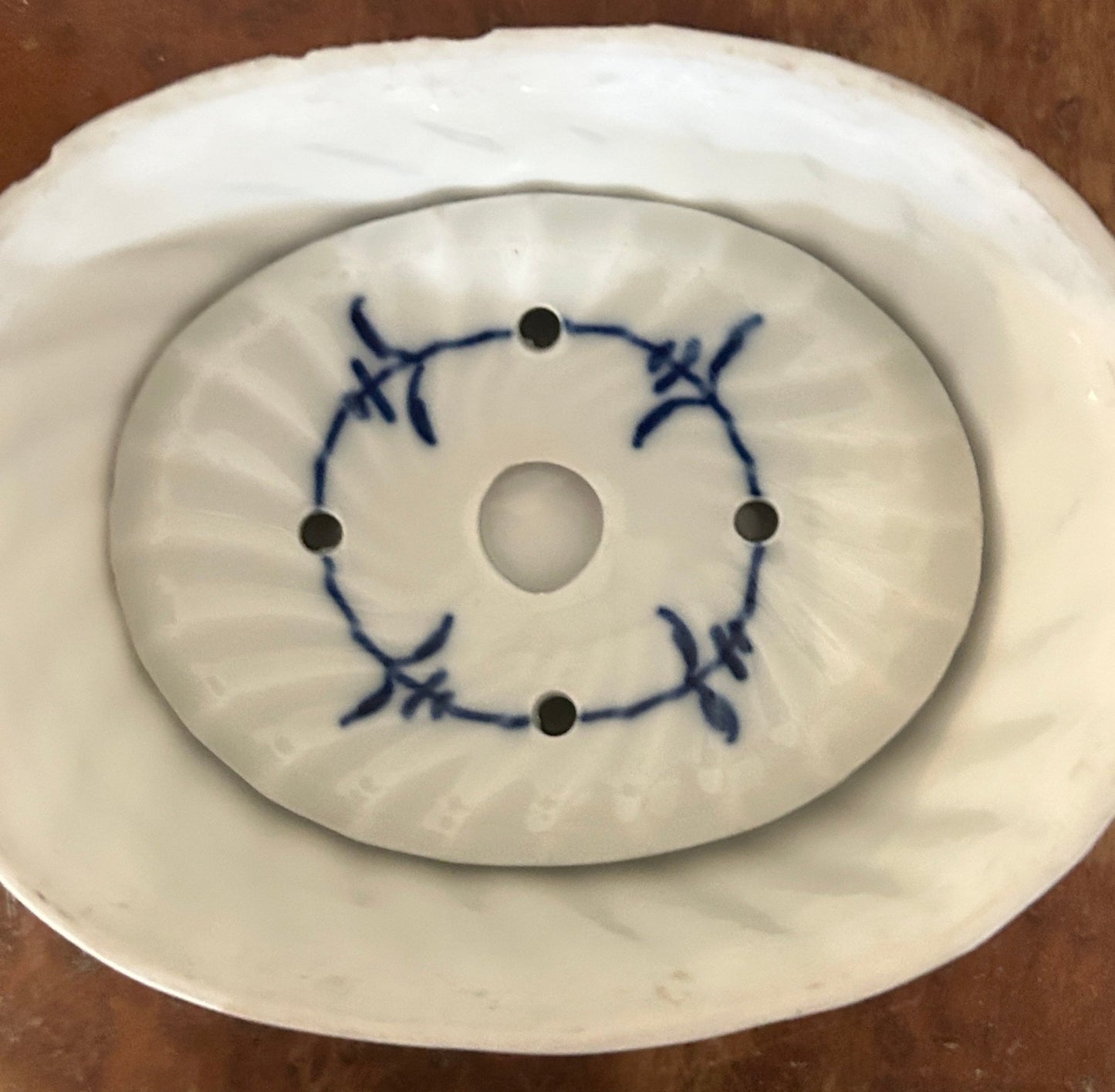 251009-6 Royal Tettea Chateau Blue Covered Cheese or Butter Dish