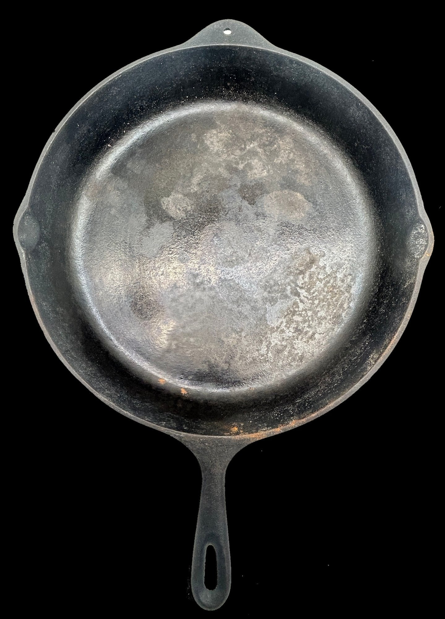260429-13 USA No. 12 Cast Iron Skillet