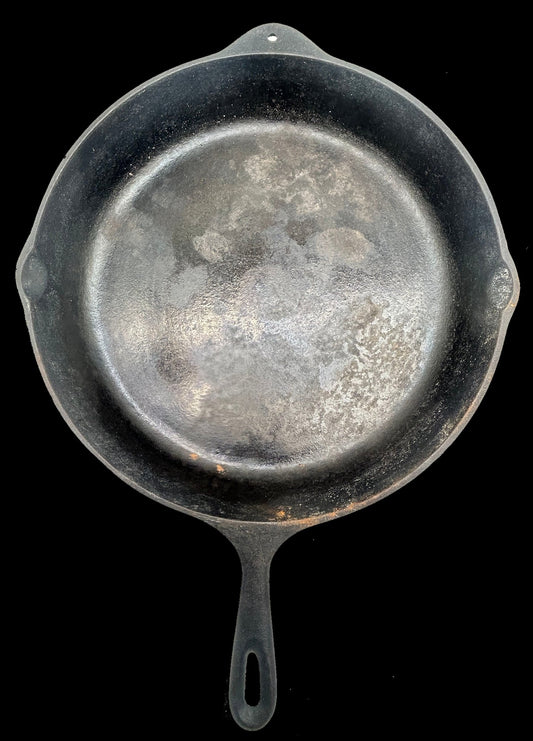 260429-13 USA No. 12 Cast Iron Skillet