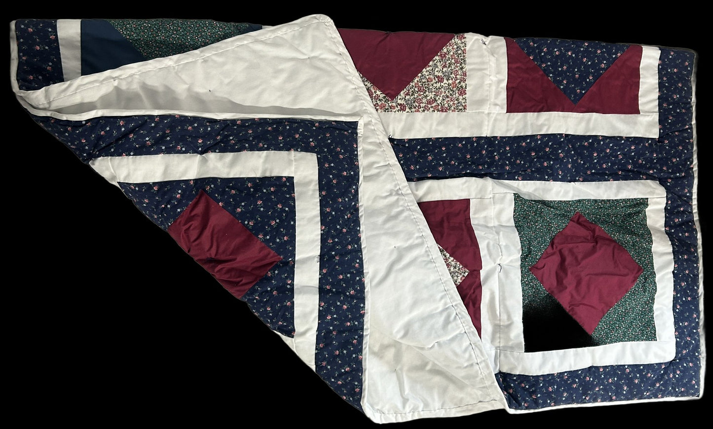 260429-16 Hand-Make Classic Geometric Design Quilt