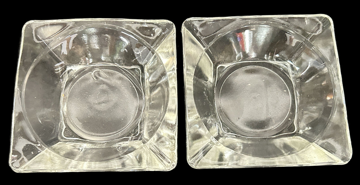 260729-12A Vintage Glass Ashtray