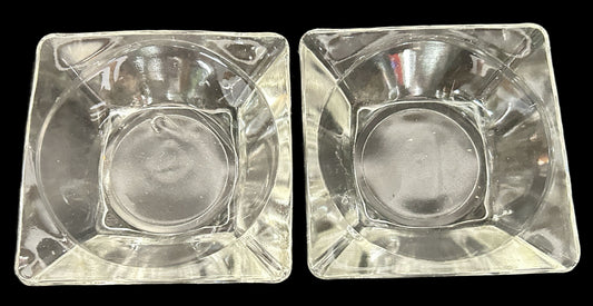 260729-12A Vintage Glass Ashtray