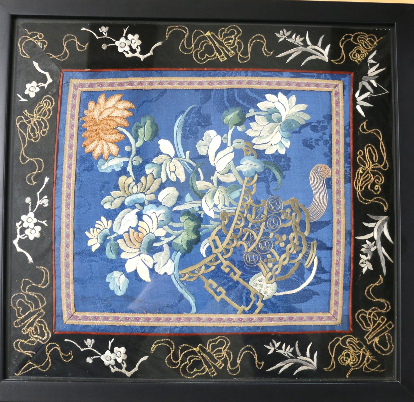 250423-3 Antique Chinese Silk Embroidered Panel