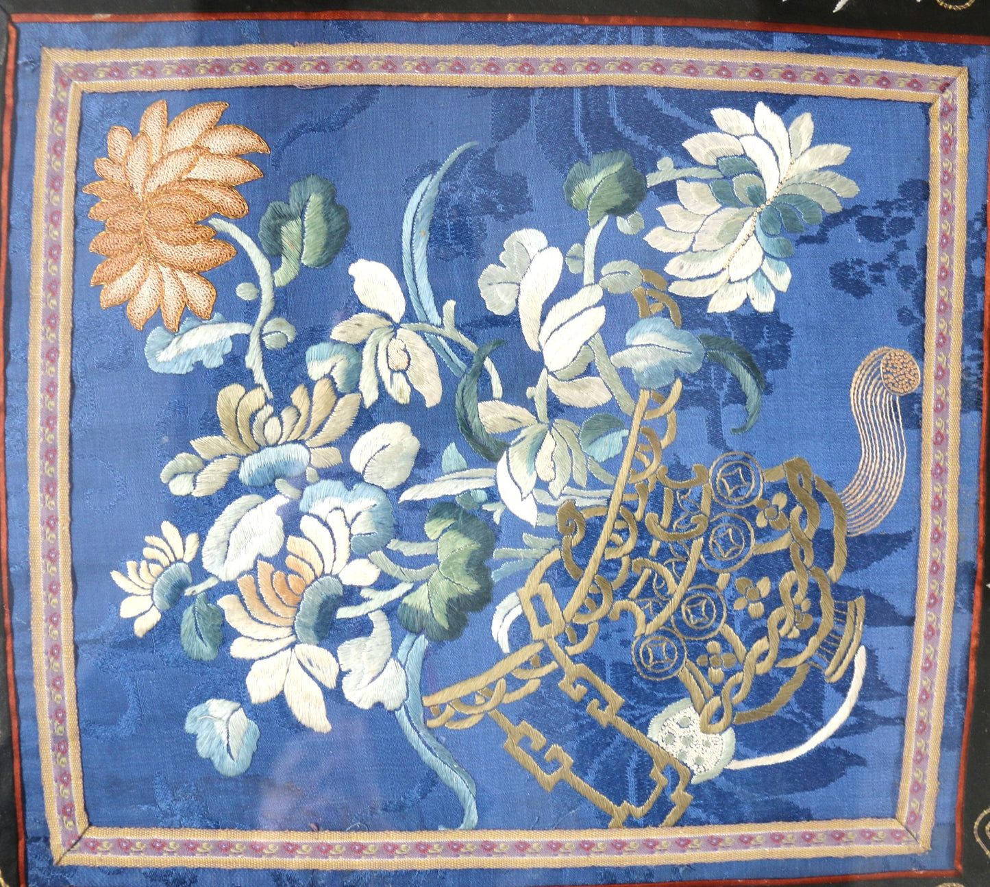 250423-3 Antique Chinese Silk Embroidered Panel