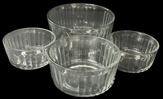 250514-30 4 Pcs Vintage Anchor Hocking Glass Mixing Bowls