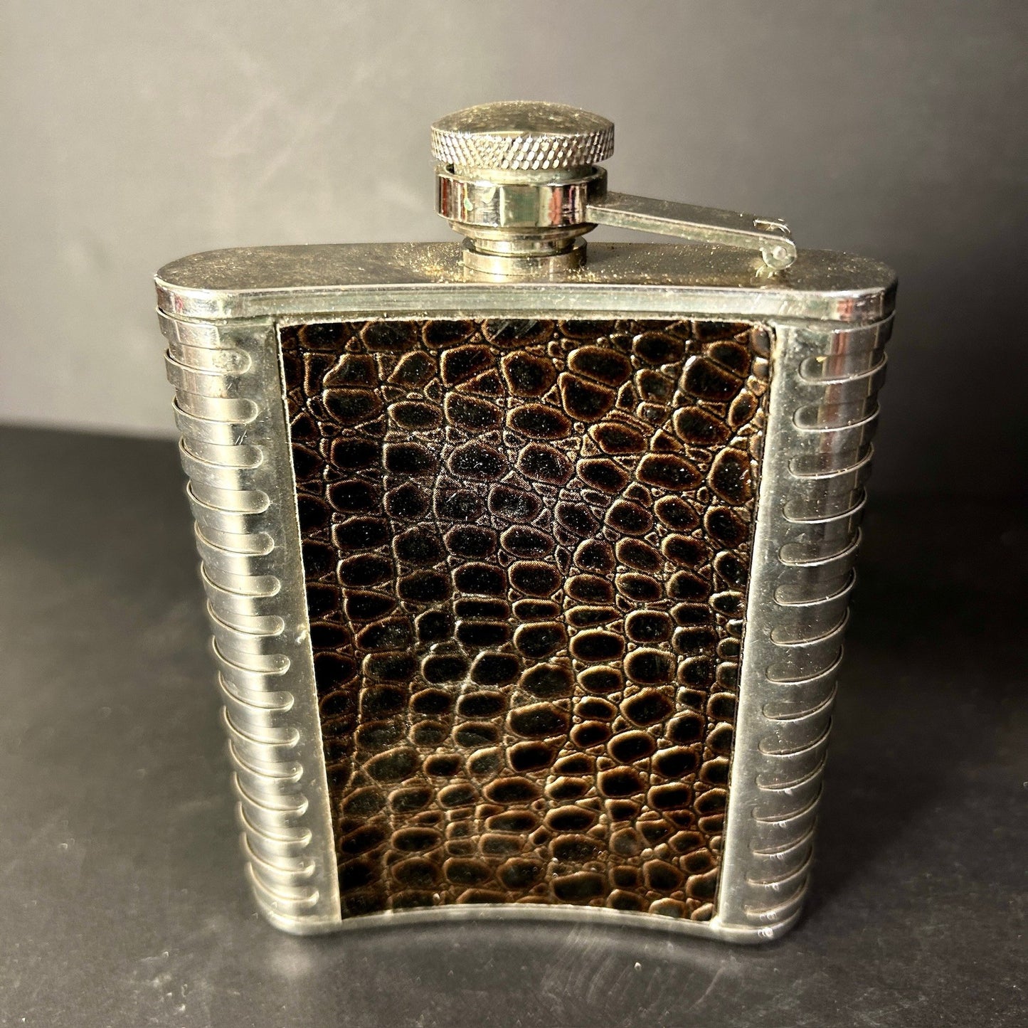 260109-4A 7oz Stainless & Leather Flask