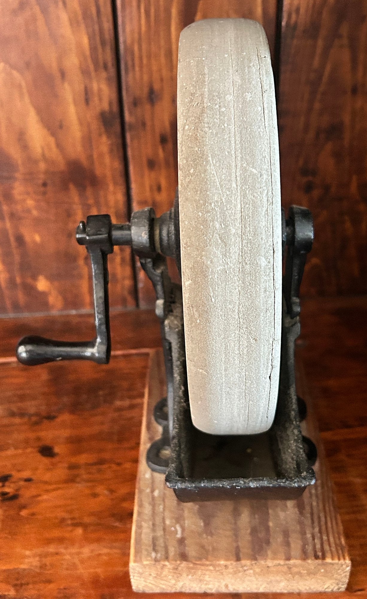 250529-1 Antique Table Top Stone Blade Sharpener Grinder