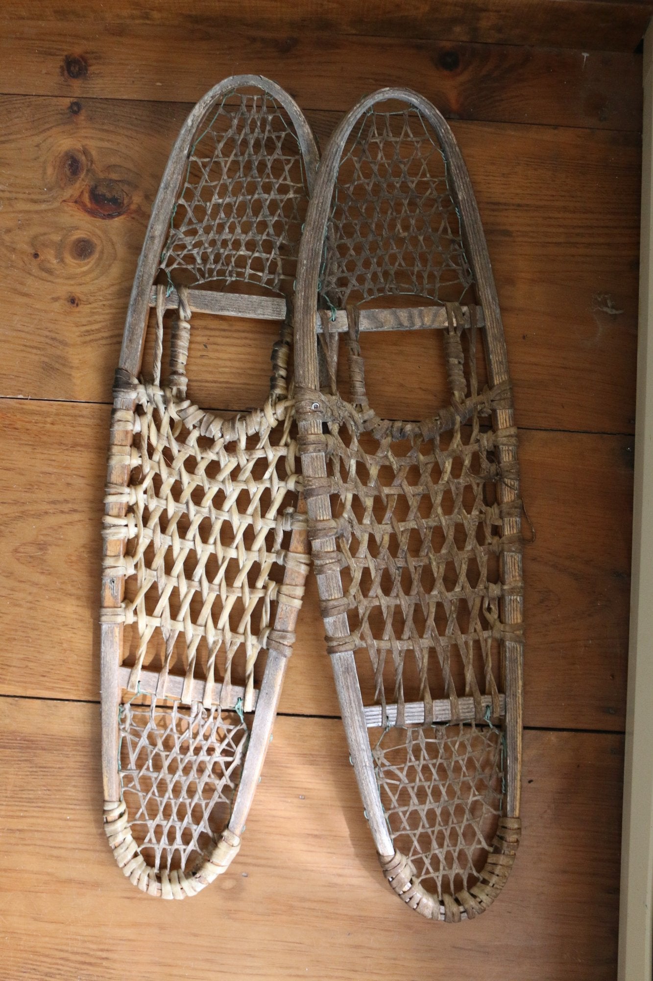 250529-31 Pair Snowshoes