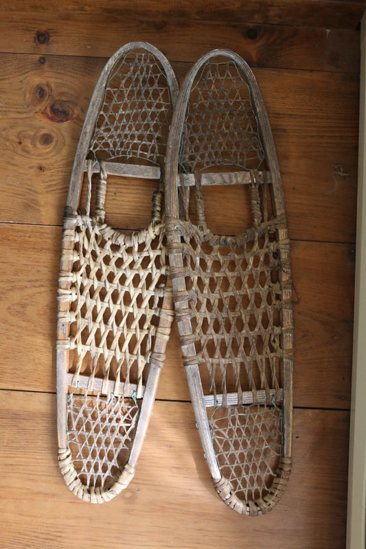 250529-31 Pair Snowshoes