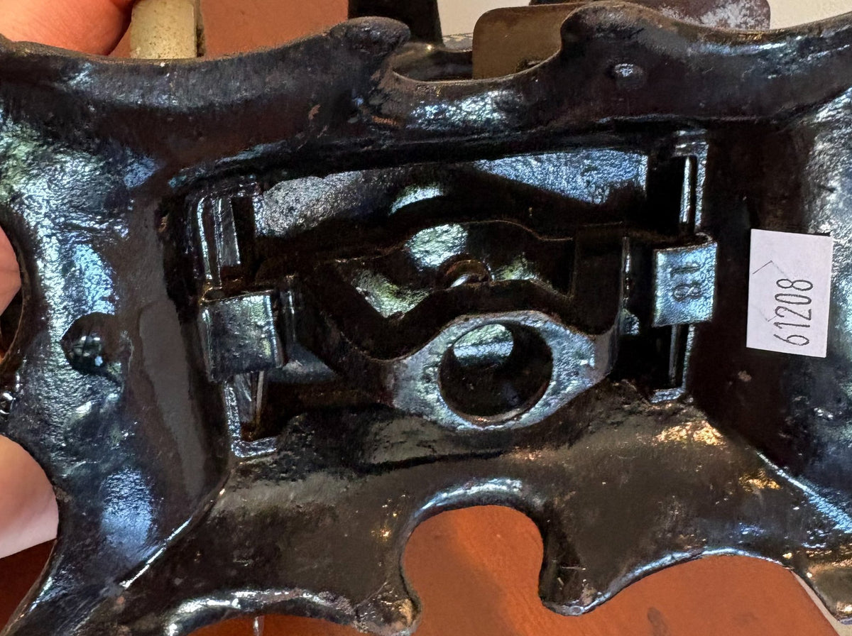 260830-1B Antique Hand-Crank Sewing Machine